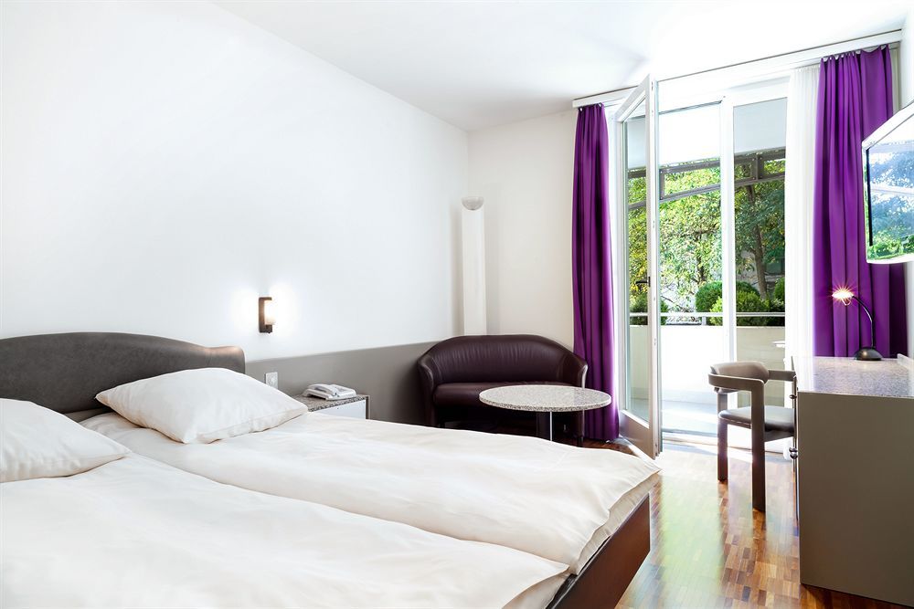 Hotel Fly Away Κλότεν Εξωτερικό φωτογραφία