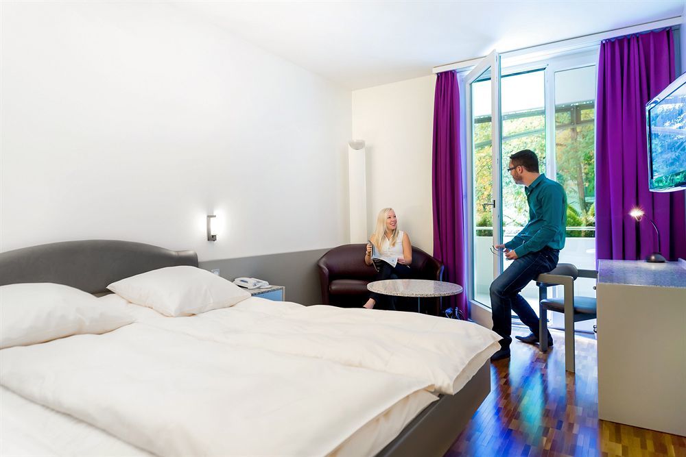 Hotel Fly Away Κλότεν Εξωτερικό φωτογραφία